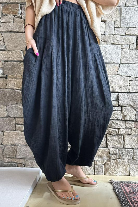 Tasha Cushion Cotton Sia Barrel Pant Black